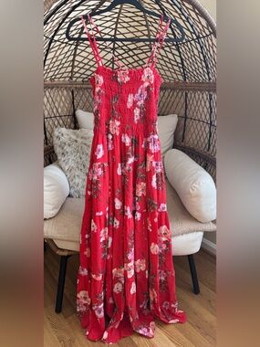 Abercrombie and Fitch Red Floral Smocked Tiered Dress Medium Tall